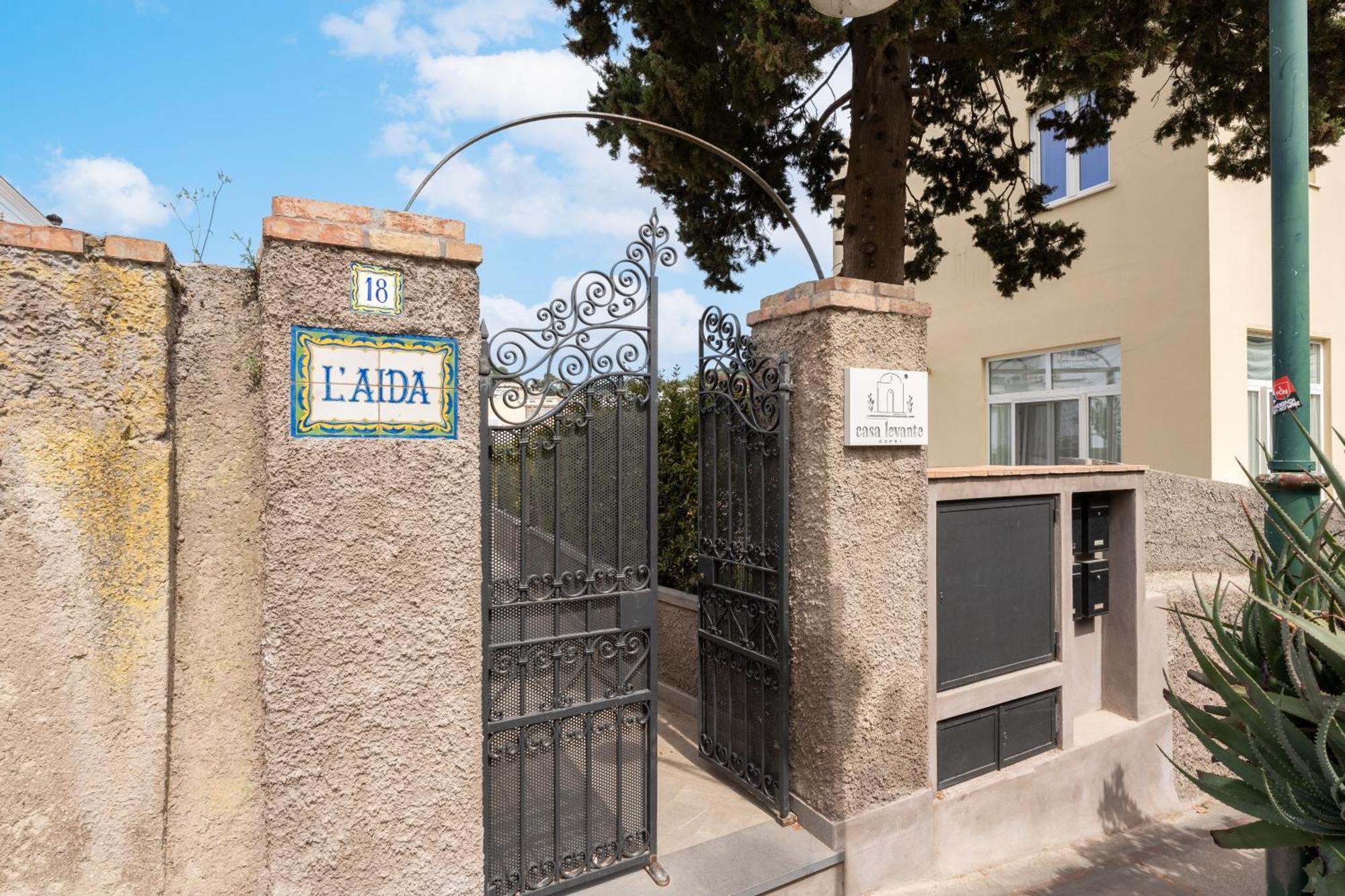 Casa Levante Luxury Apartments Capri Eksteriør billede